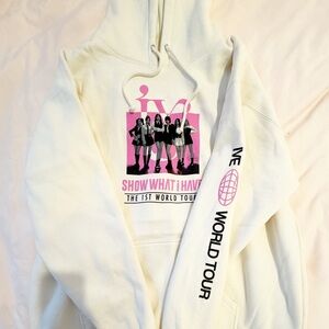 *SOLD* IVE 1st World Tour Hoodie Size XL NWOT